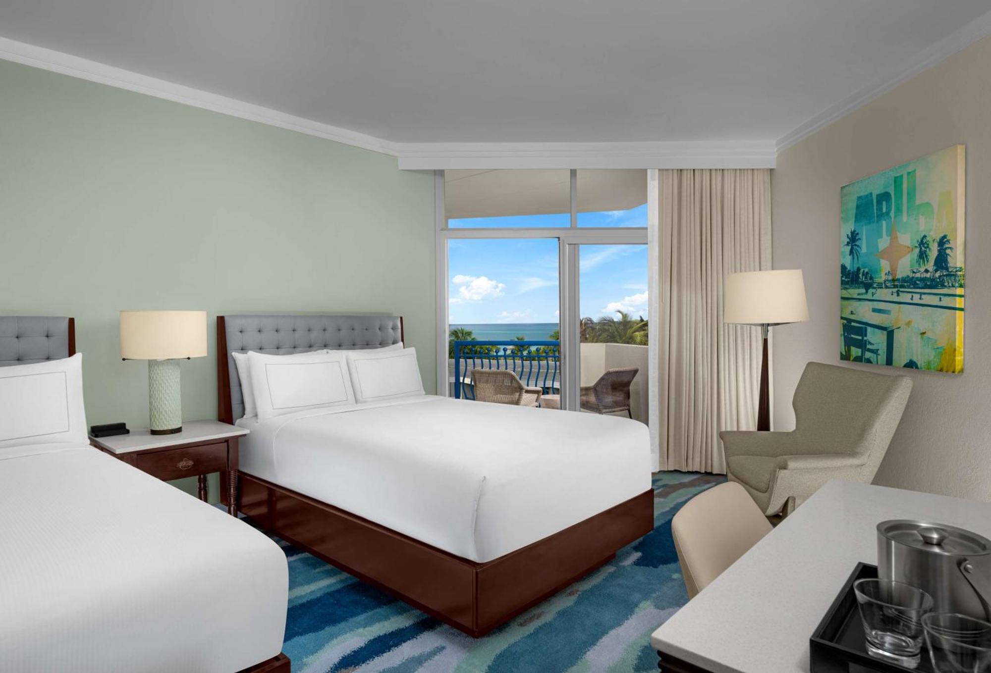 Hilton Aruba Caribbean Resort & Casino Palm Beach Exterior photo
